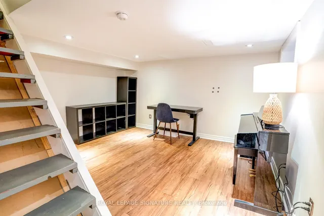 Additional image 25 of 1101 Woodbine Ave