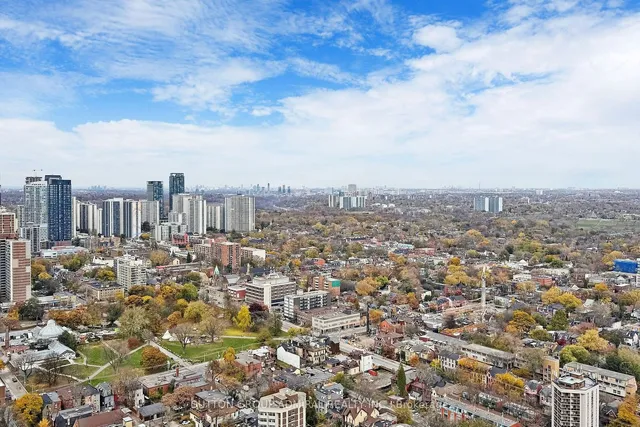 Additional image 19 of 251 Jarvis St Unit 4412