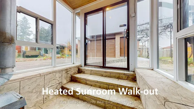 Additional image 34 of 59 Roseglen Cres