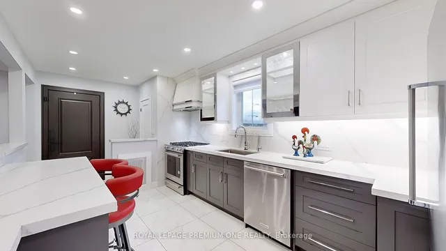 Additional image 9 of 67 Montcalm Ave