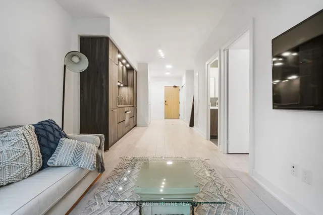 Additional image 15 of 15 Mercer St Unit 813