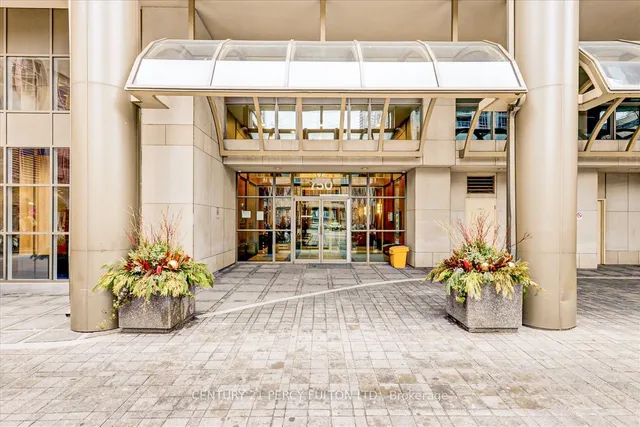 Additional image 3 of 750 Bay St Unit 709