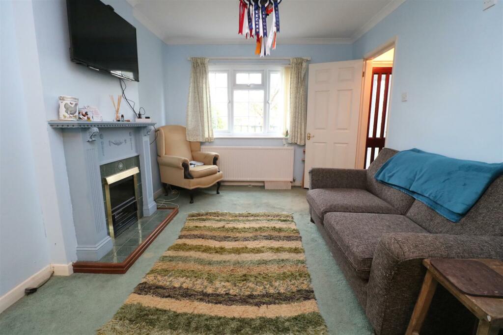 Additional image 15 of Manor Fields, Bratton, Westbury