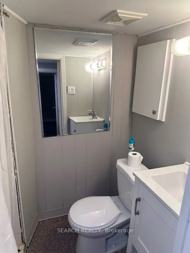 Additional image 29 of 65 Livingstone Ave