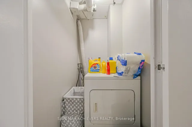 Additional image 33 of 21 Markbrook Lane Unit 403