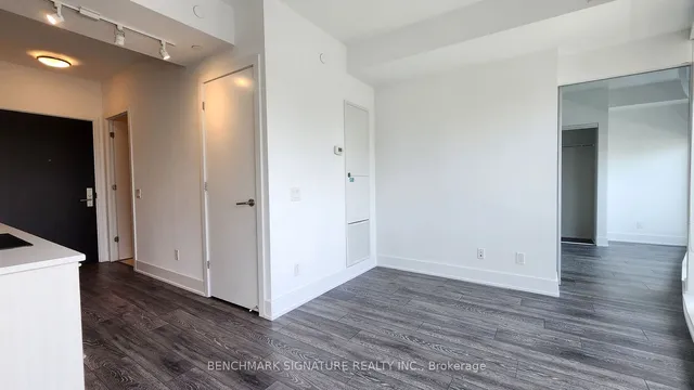 Additional image 9 of 403 Church St Unit 2503