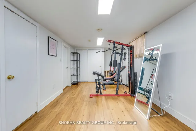 Additional image 25 of 32 Dixon Rd