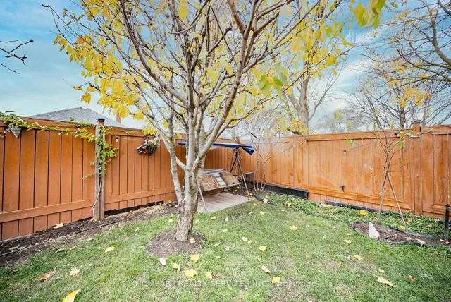 Additional image 37 of 56 Parker Ave