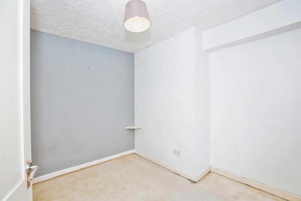Additional image 12 of Eastland Road, Yeovil