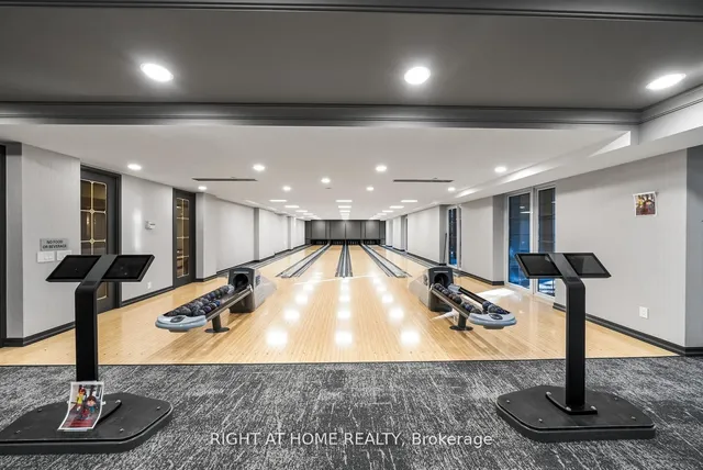 Additional image 36 of 80 Harrison Garden Blvd Unit 1122