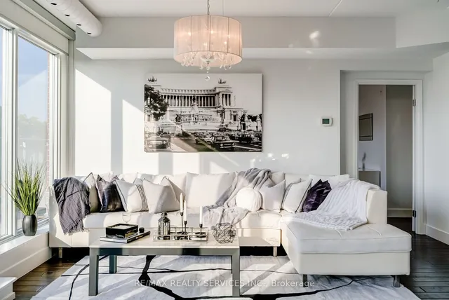 Additional image 14 of 588 Annette St Unit 503