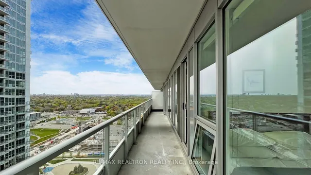 Additional image 29 of 115 Mcmahon Dr Unit 2711