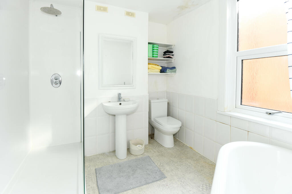 Additional image 16 of Drynham Road, Trowbridge