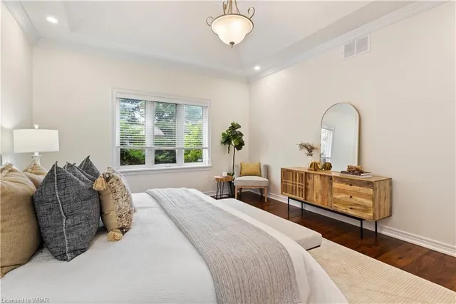 Additional image 18 of 413 Falconridge Dr