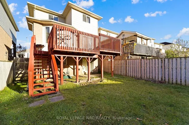 Additional image 39 of 27 Hollyridge Cres