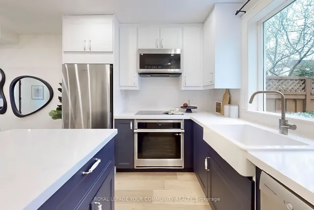 Additional image 14 of 196 Lawrence Ave