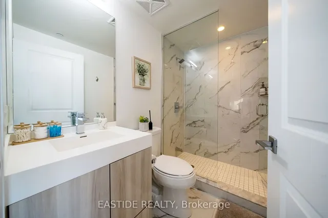 Additional image 16 of 251 Jarvis St Unit 2610