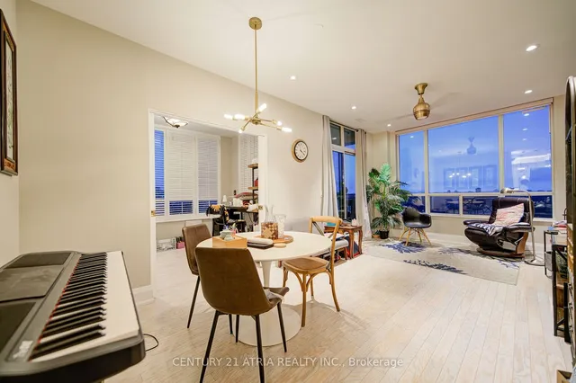 Additional image 9 of 980 Yonge St Unit 1001