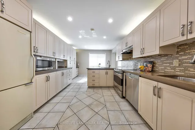 Additional image 10 of 18 Brill Cres