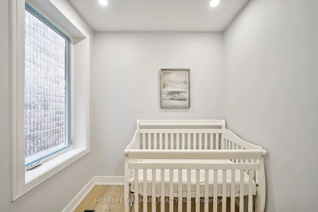 Additional image 24 of 770 Pape Ave