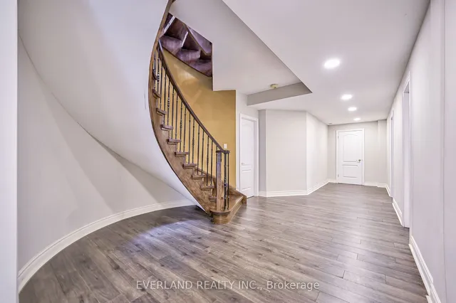 Additional image 34 of 6 Lailey Cres