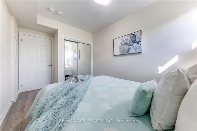 Additional image 24 of 510 Kingbird Grve Unit 114