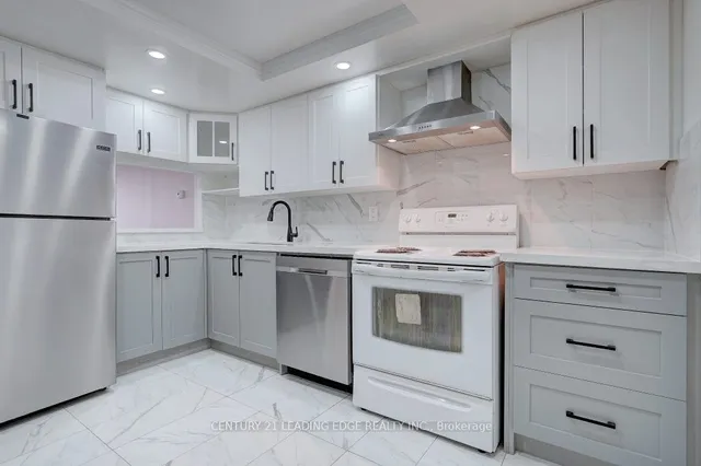 Additional image 21 of 2466 Eglinton Ave Unit 1610