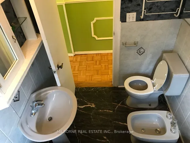 Additional image 9 of 123 Perth Ave