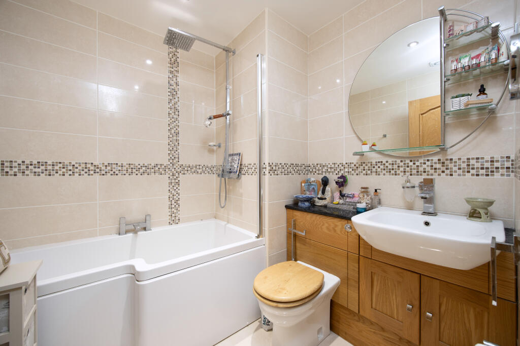 Additional image 25 of Oak Tree House, Hilperton