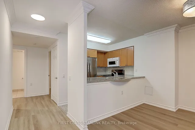 Additional image 14 of 388 Bloor St Unit 302