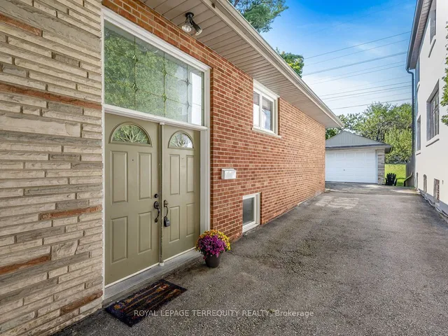 Additional image 3 of 62 Haliburton Ave