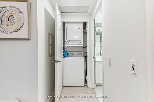 Additional image 11 of 35 Finch Ave Unit 306