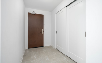 Additional image 4 of 805 Carling Ave