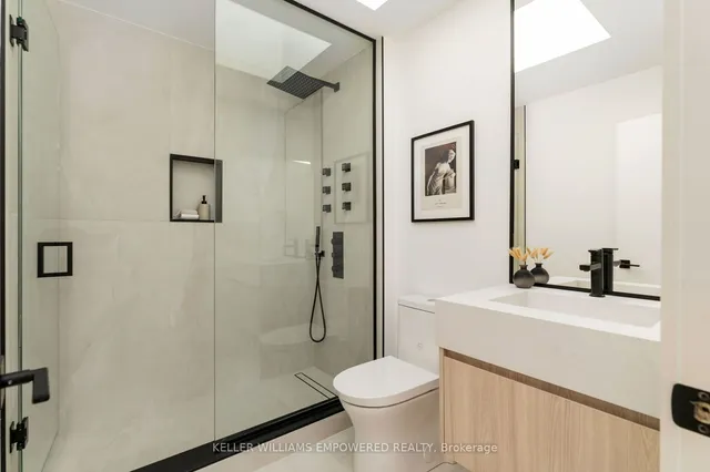 Additional image 14 of 107B Holborne Ave