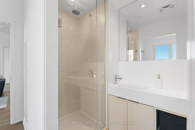 Additional image 10 of 20 Richardson St Unit 1018