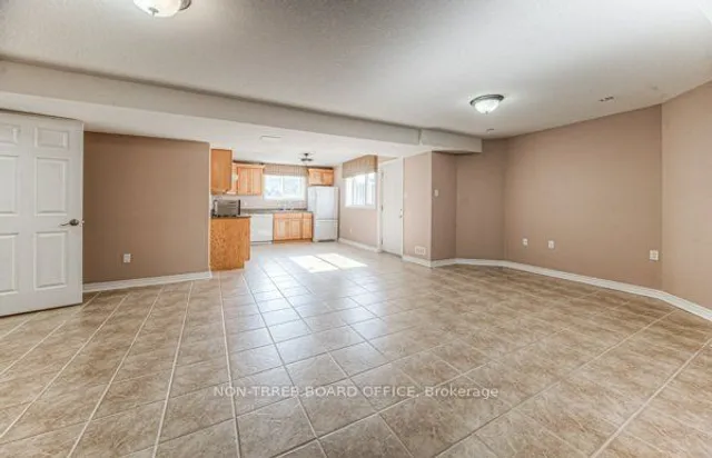 Additional image 18 of 43 Frey Cres
