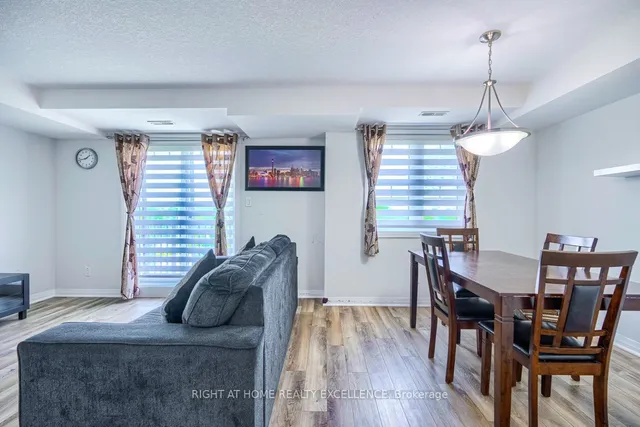 Additional image 8 of 1989 Ottawa St Unit 18D
