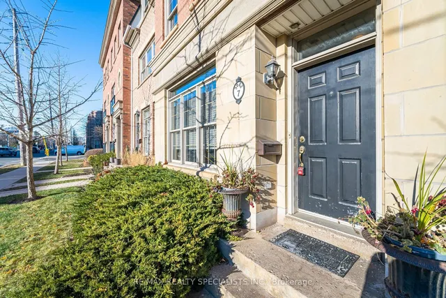 Additional image 2 of 3062 Lake Shore Blvd Unit 7