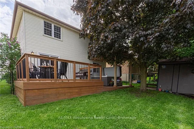 Additional image 35 of 96 MONTANA Cres