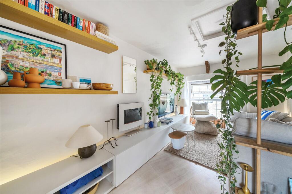 Additional image 14 of St. Thomas Street, Wells, Somerset, BA5