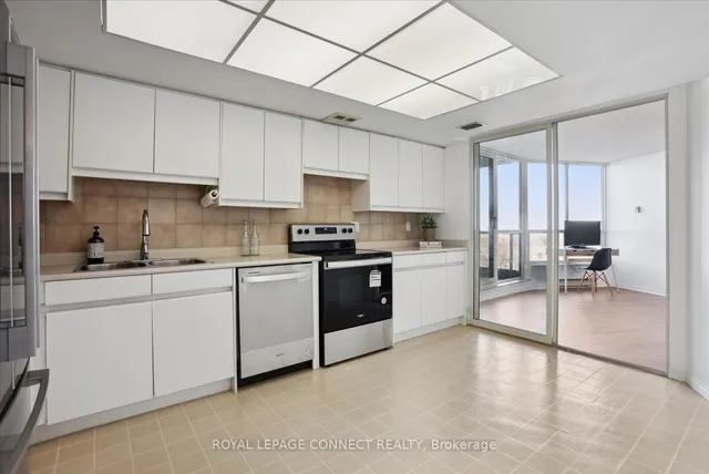 Additional image 14 of 20 Guildwood Pkwy Unit 706