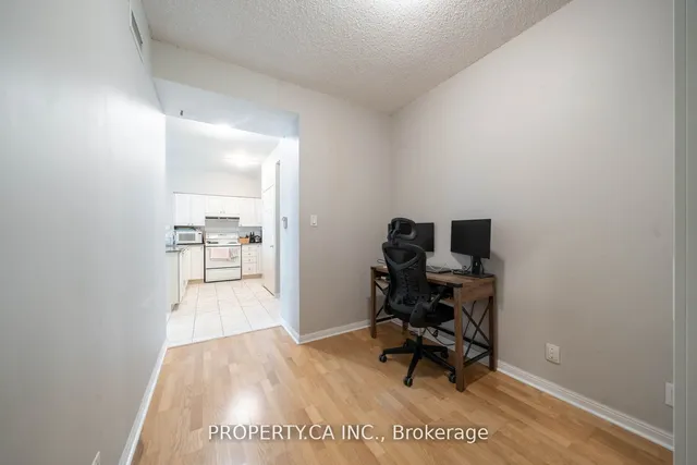 Additional image 13 of 230 Queens Quay Unit 1815