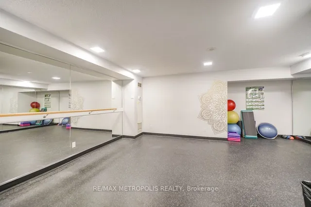 Additional image 13 of 109 Front St Unit 528