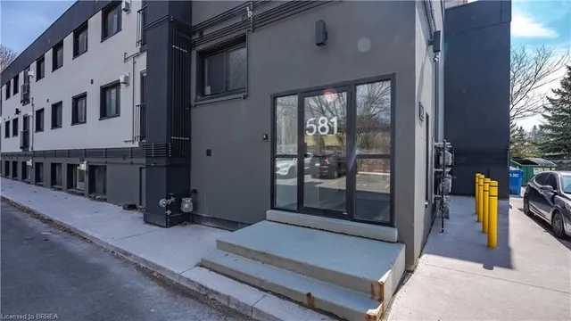 Additional image 3 of 581 Strasburg Rd