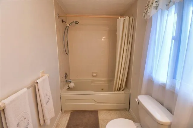 Additional image 21 of 244 MICHENER Cres