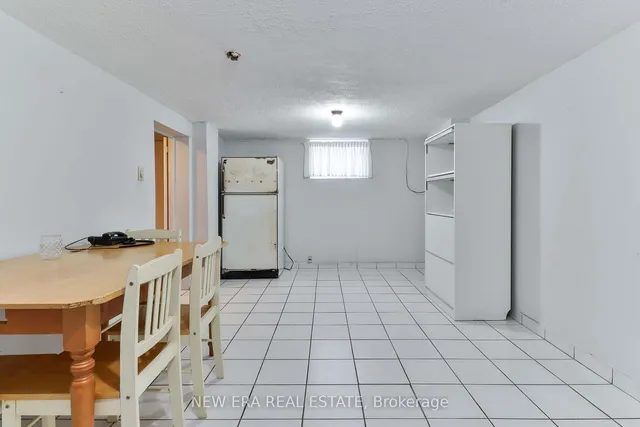 Additional image 28 of 27 Dell Park Ave