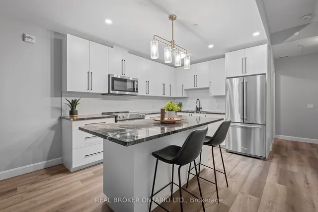 Additional image 5 of 51 David St Unit 207