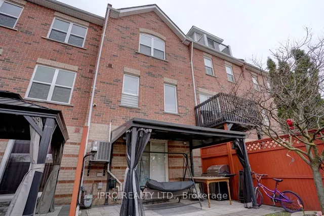 Additional image 32 of 16 B Leaside Park Dr Unit 47