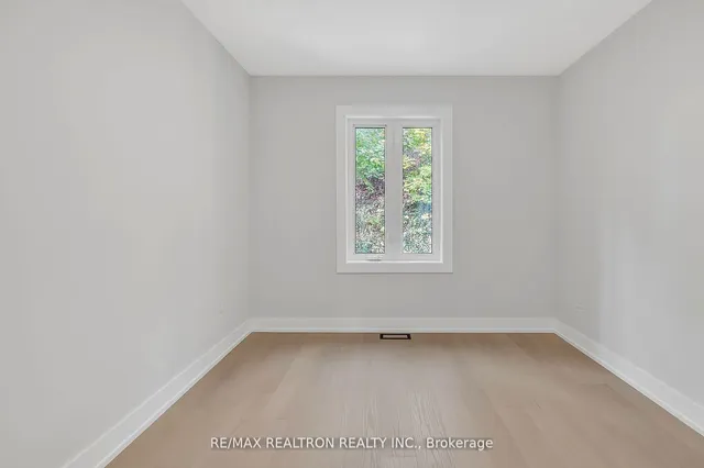 Additional image 19 of 254 Hastings Ave