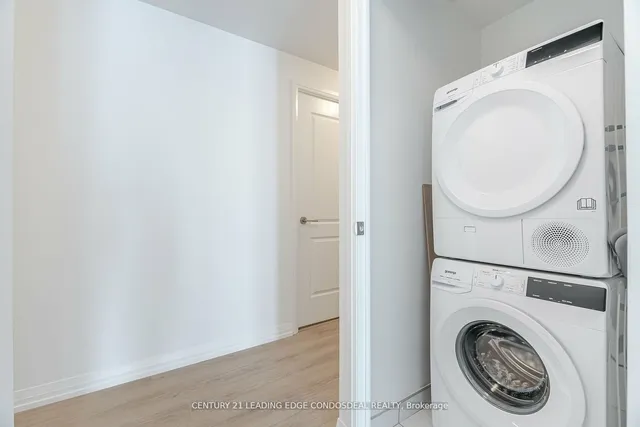 Additional image 27 of 8 Widmer St Unit 4905